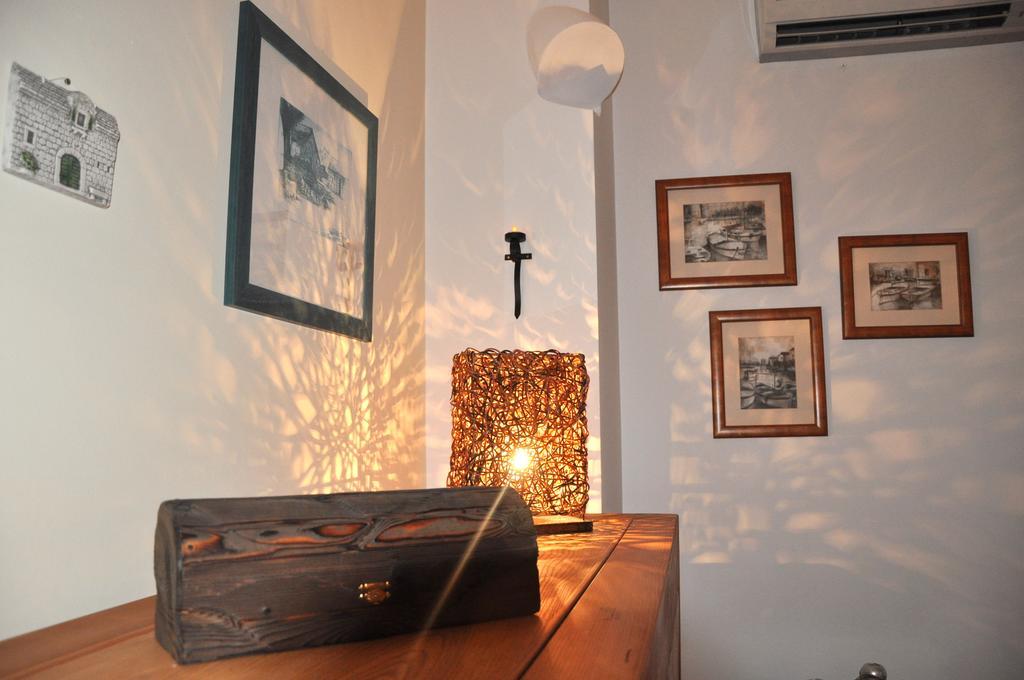 Holiday Harmony Zrnovnica